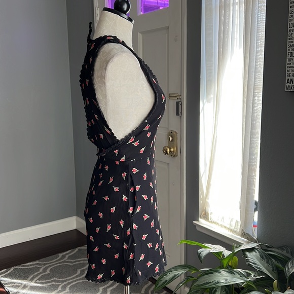 Topshop Petite Rose Print Romper - Picture 2 of 8